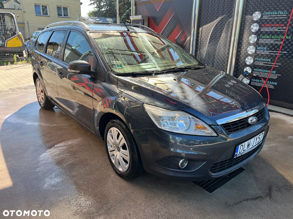 Ford Focus 1.6 TDCi Ambiente - 2