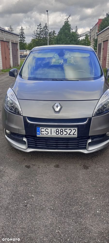 Renault Scenic - 1
