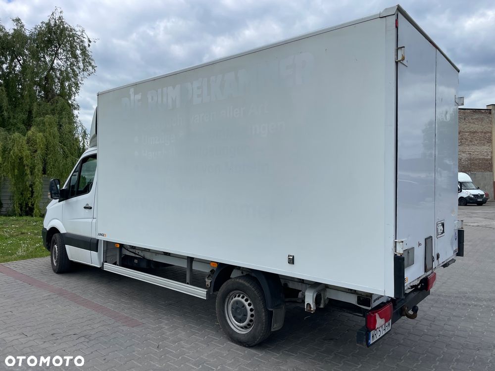 Mercedes-Benz Sprinter - 6