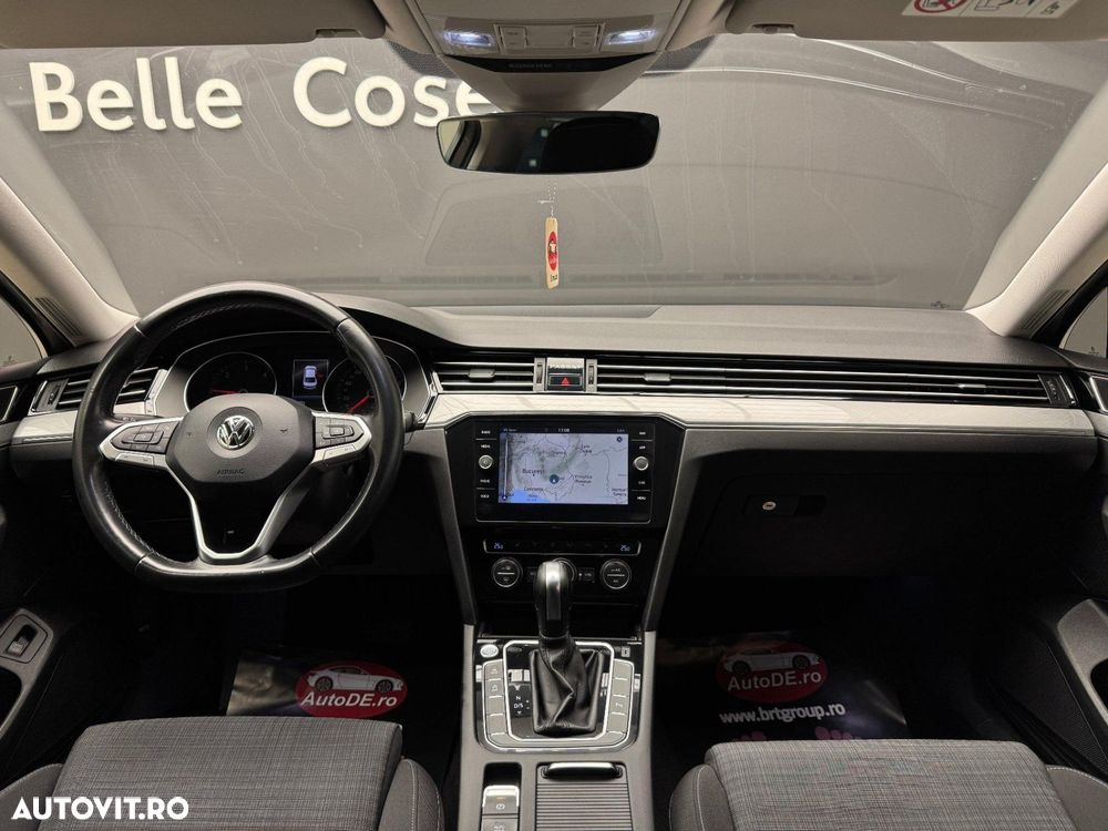 Volkswagen Passat - 8