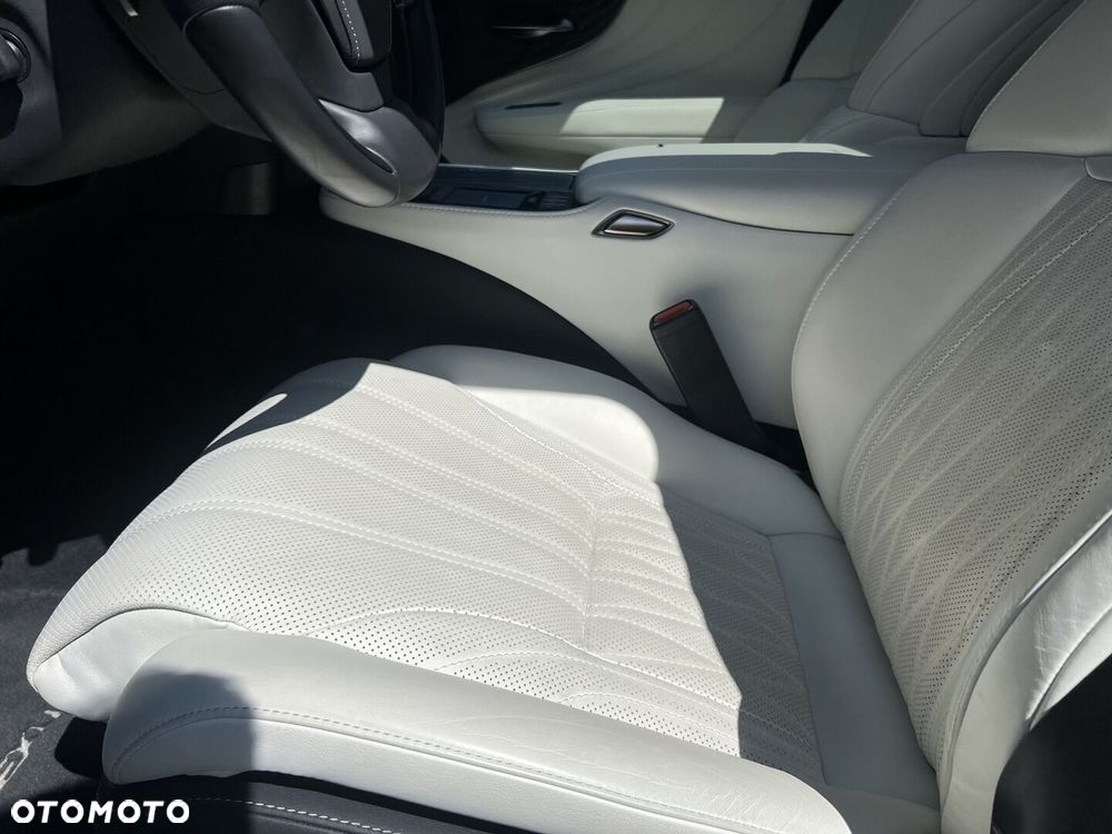 Lexus LS 500h Omotenashi AWD - 10