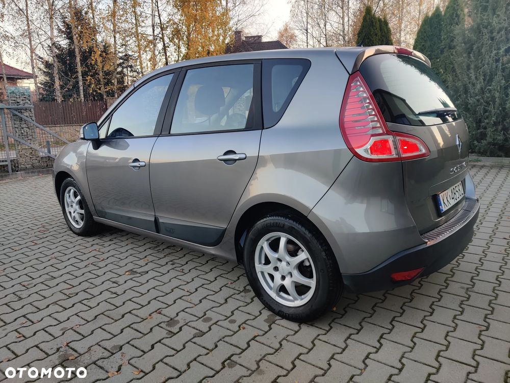 Renault Scenic TCe 130 Dynamique - 11