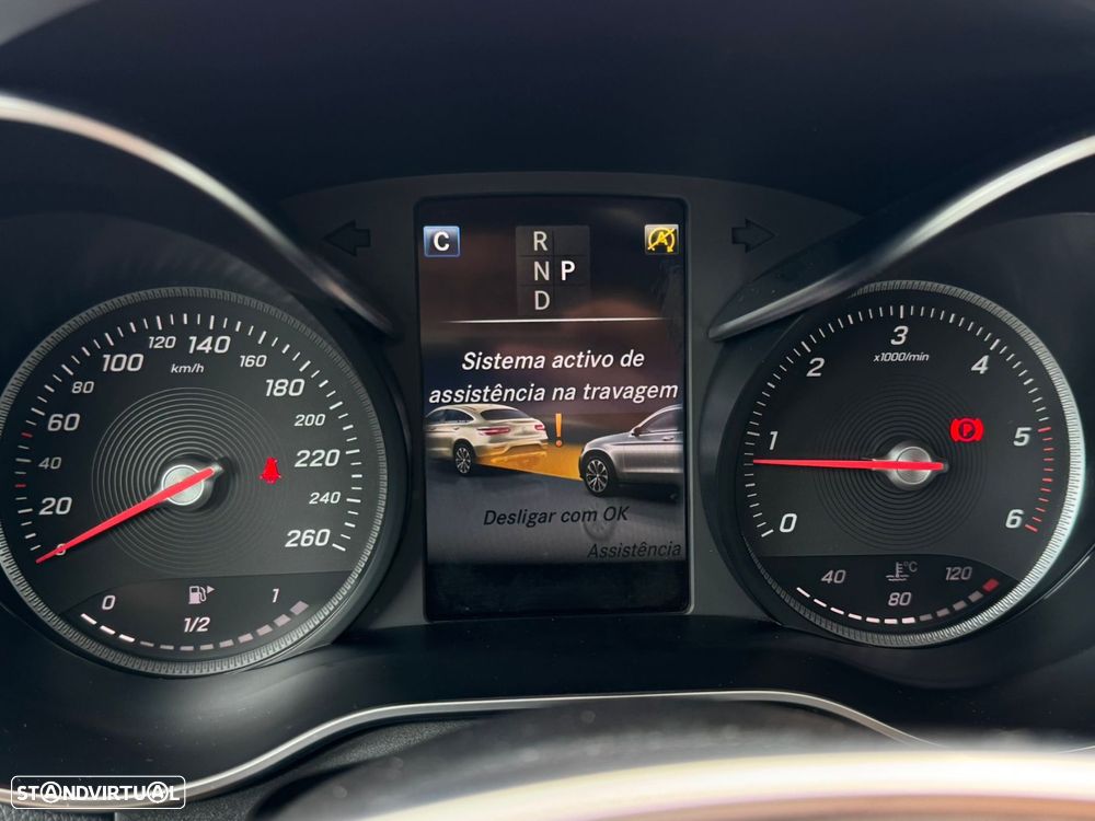 Mercedes-Benz GLC 250 d Coupé AMG Line 4-Matic - 29