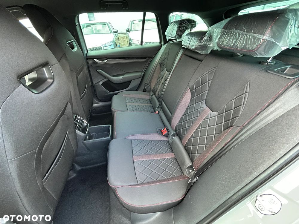 Skoda Octavia - 14