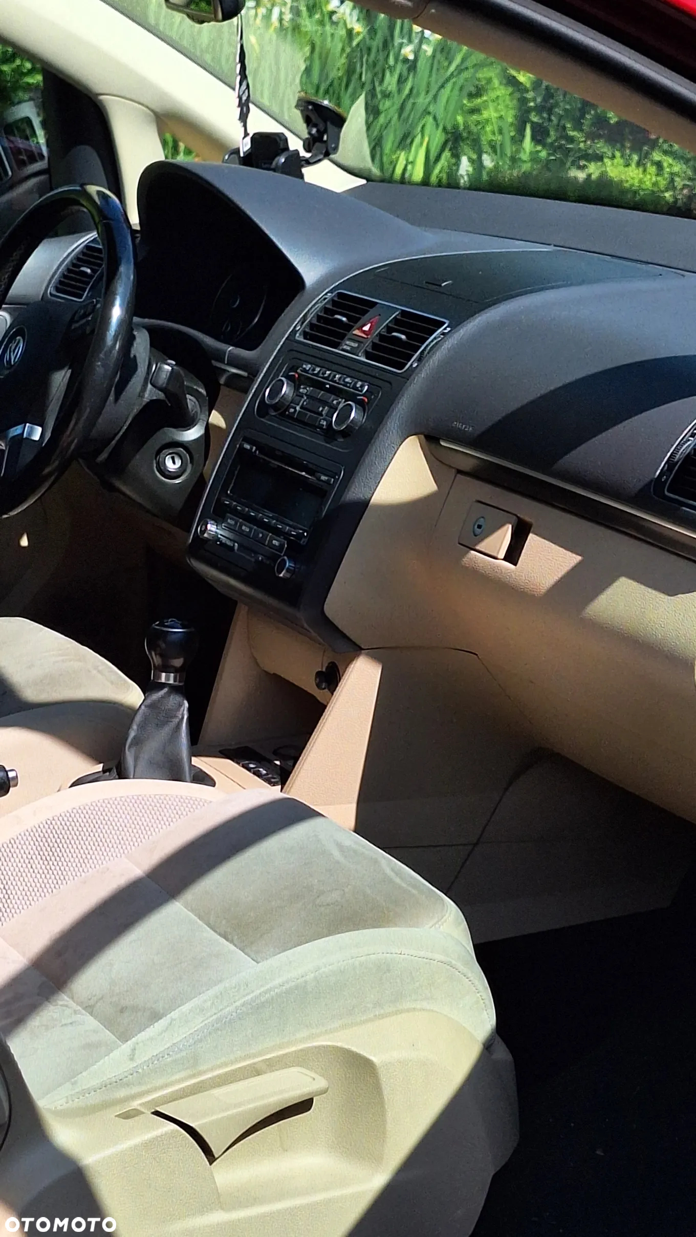 Volkswagen Touran 2.0 TDI DPF Highline - 5