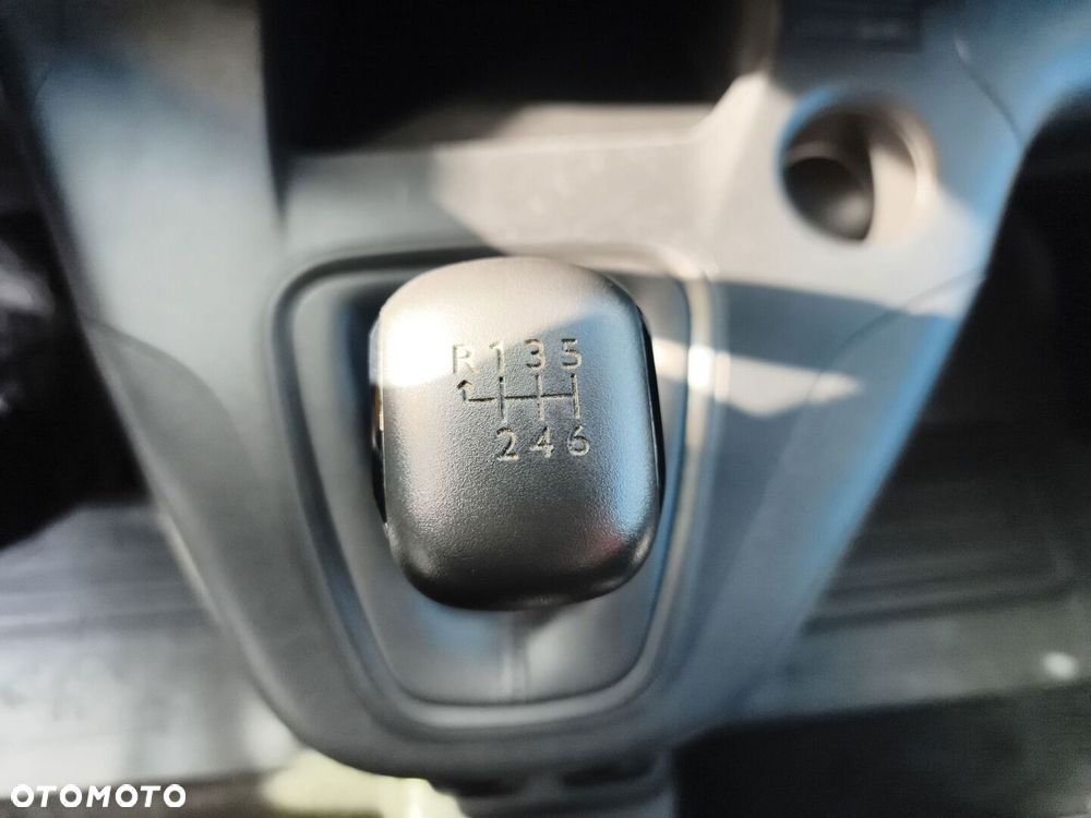 Toyota Proace City Verso 1.5 D-4D Business - 19