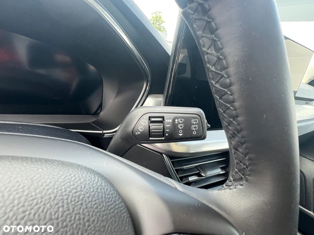 Ford Focus 1.0 EcoBoost Titanium X - 25