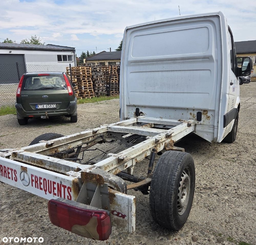 Mercedes-Benz Sprinter - 3
