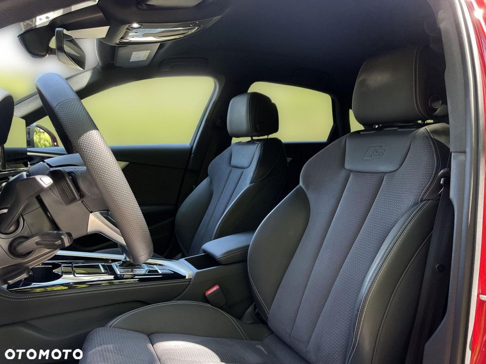 Audi A4 Limousine - 14