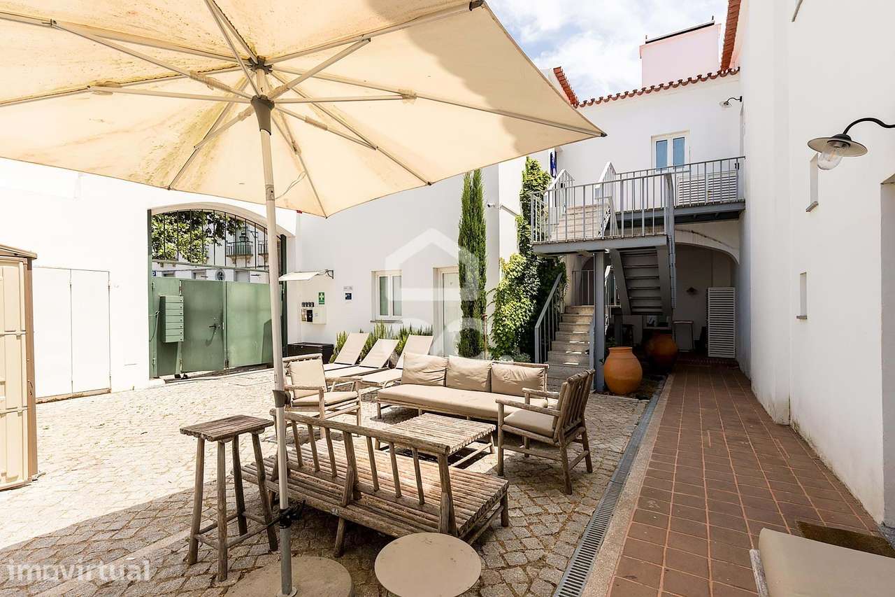 Apartamento T1 de Rés do Chão c/ Jardim e Piscina | Largo dos Penedos, - Grande imagem: 3/37
