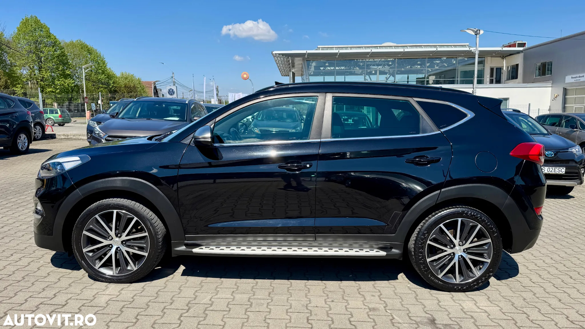 Hyundai Tucson blue 1.7 CRDi 2WD DCT Premium - 26