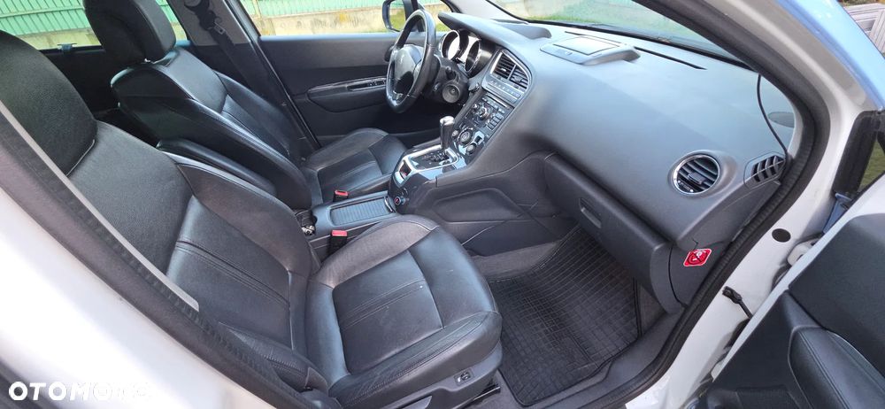 Peugeot 5008 2.0 HDi Allure - 12