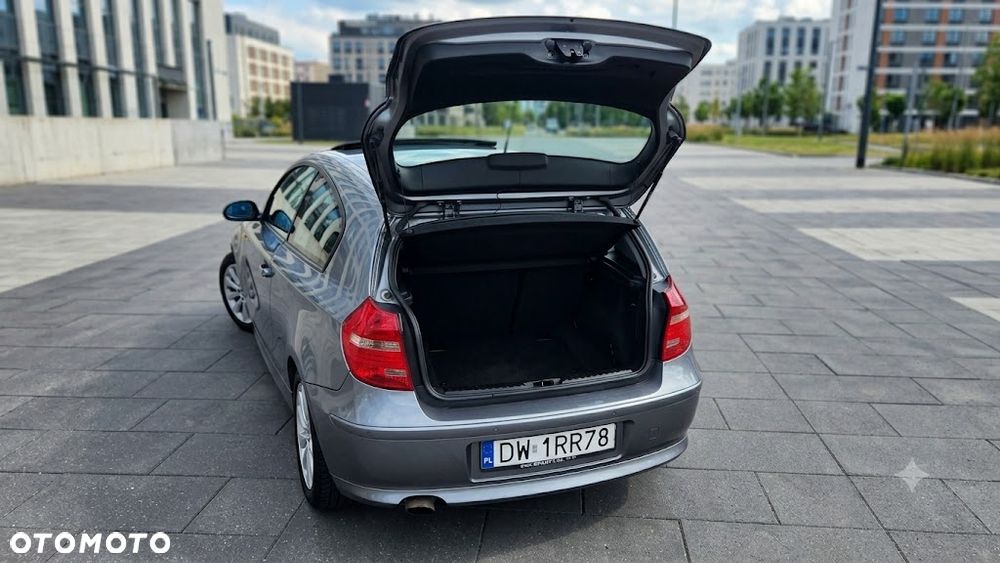 BMW Seria 1 118d - 2