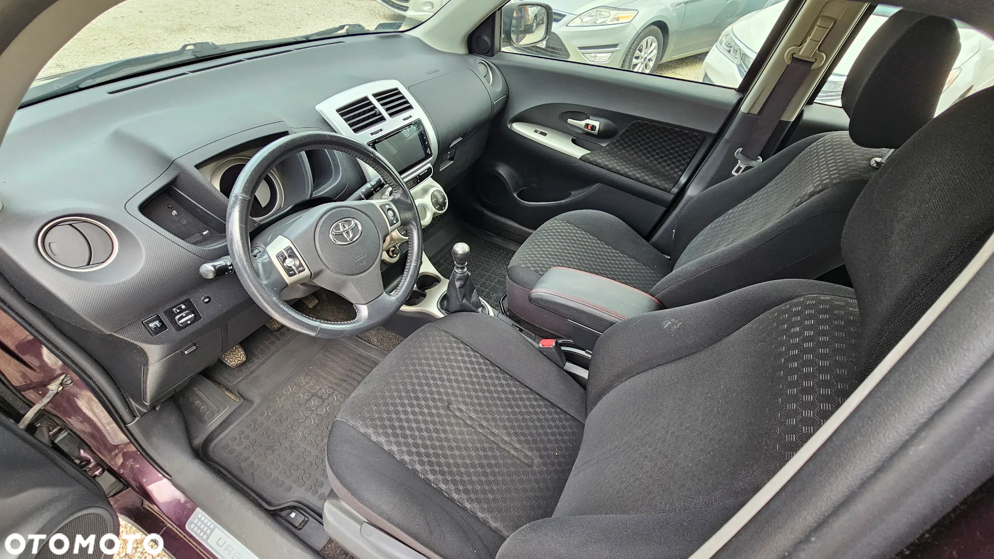 Toyota Urban Cruiser 1.33 Sol EU5 - 14