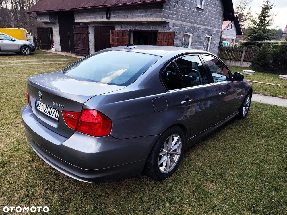 BMW Seria 3 - 8