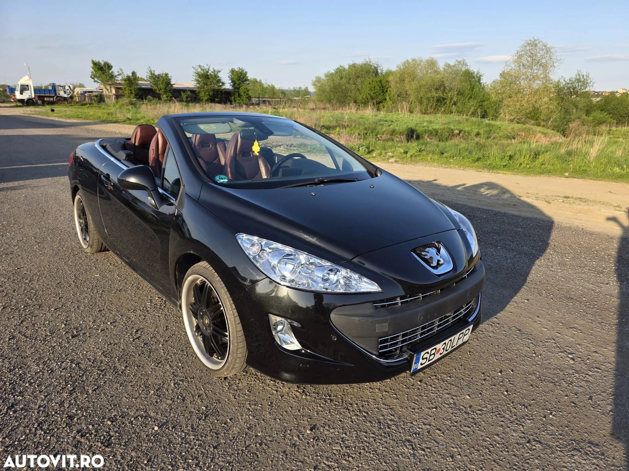 Peugeot 308 - 1