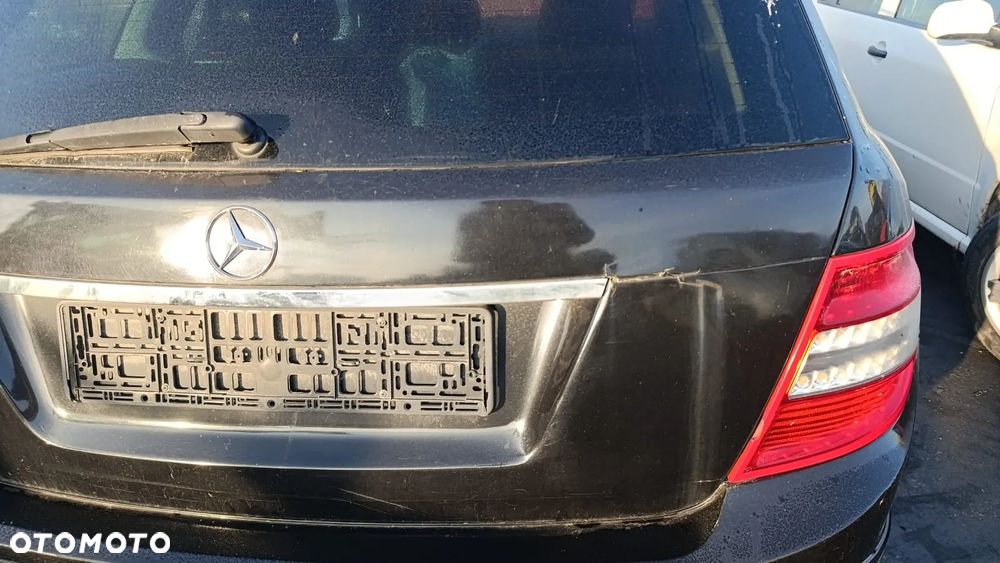 35535 mercedes w204 2010r 2.2 CDI 651.911 170 km na części skrzynia 722646 lakier 197 - 24