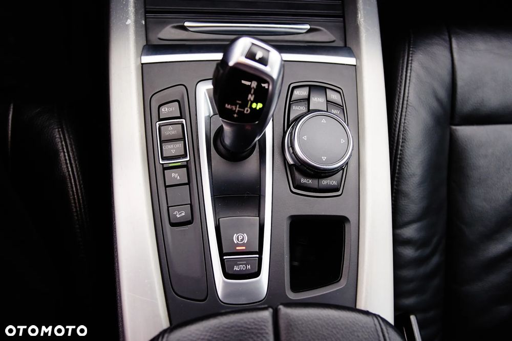 BMW X5 sDrive25d - 17