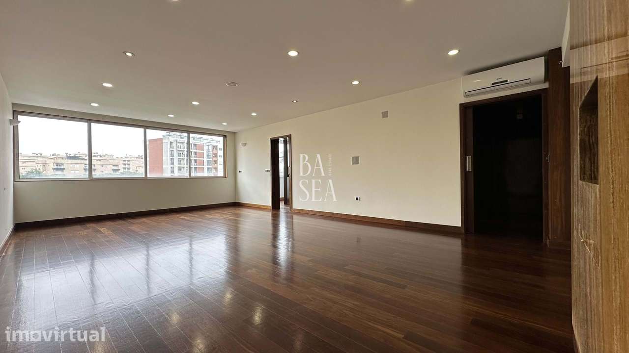Apartamento T3 com 2 suítes em Lamaçães Braga - Grande imagem: 3/42
