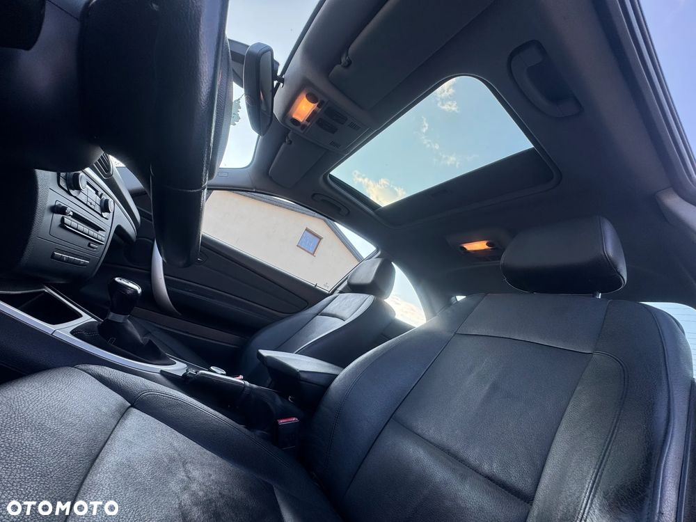 BMW Seria 1 120d DPF Edition Sport - 26