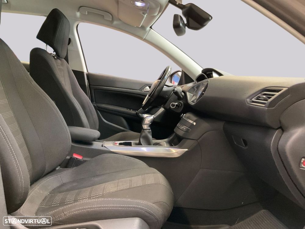 Peugeot 308 - 2
