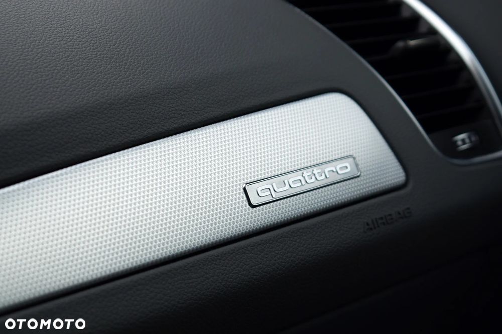 Audi Q5 2.0 TDI Quattro S tronic design - 25