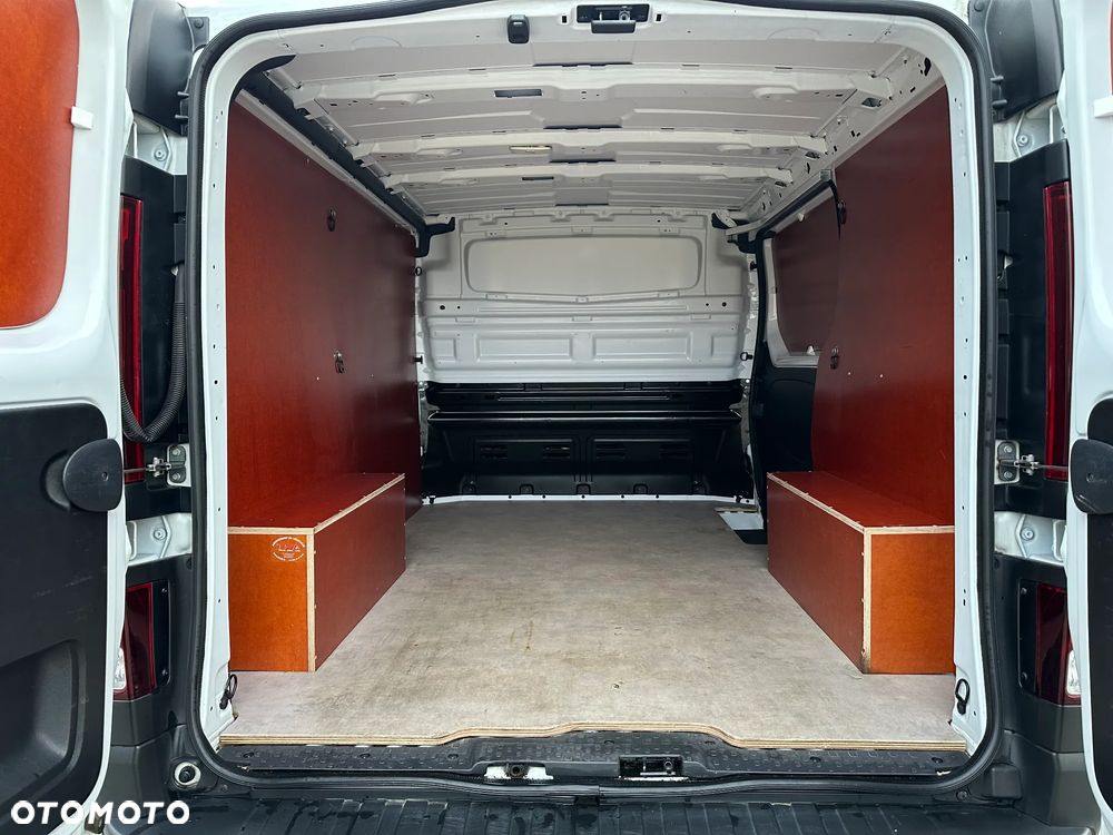 Renault Trafic - 11