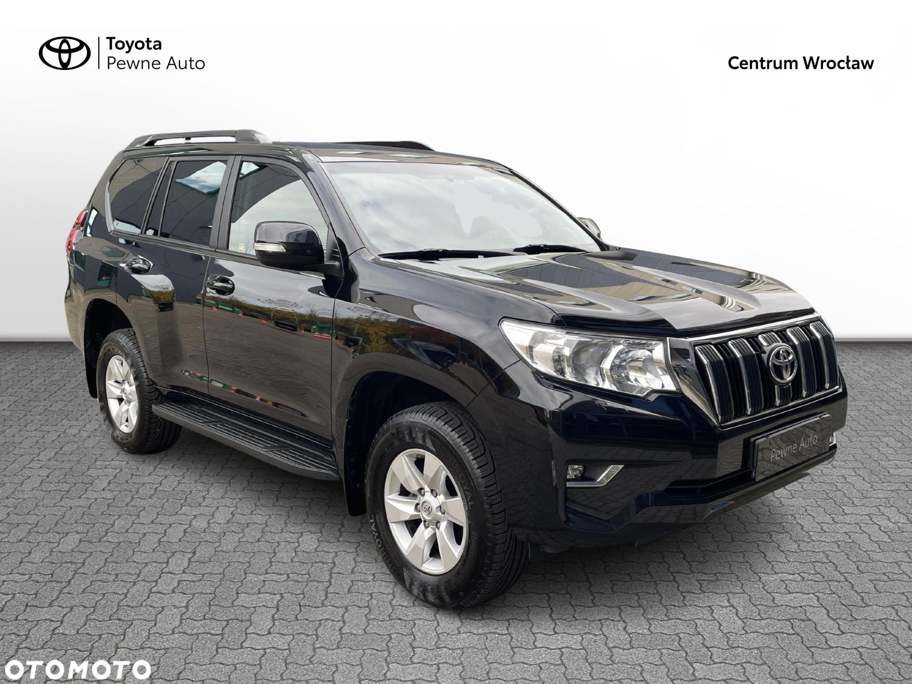 Toyota Land Cruiser - 7