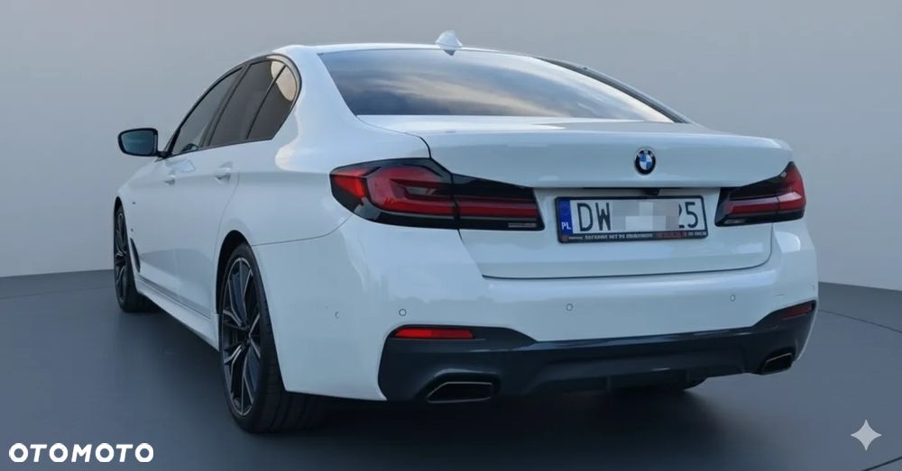 BMW Seria 5 530d xDrive - 5