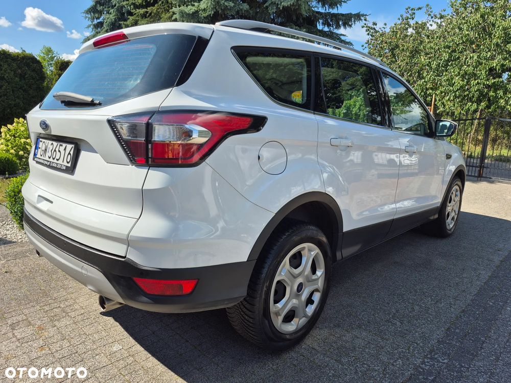 Ford Kuga 1.5 TDCi 2x4 Cool & Connect - 4