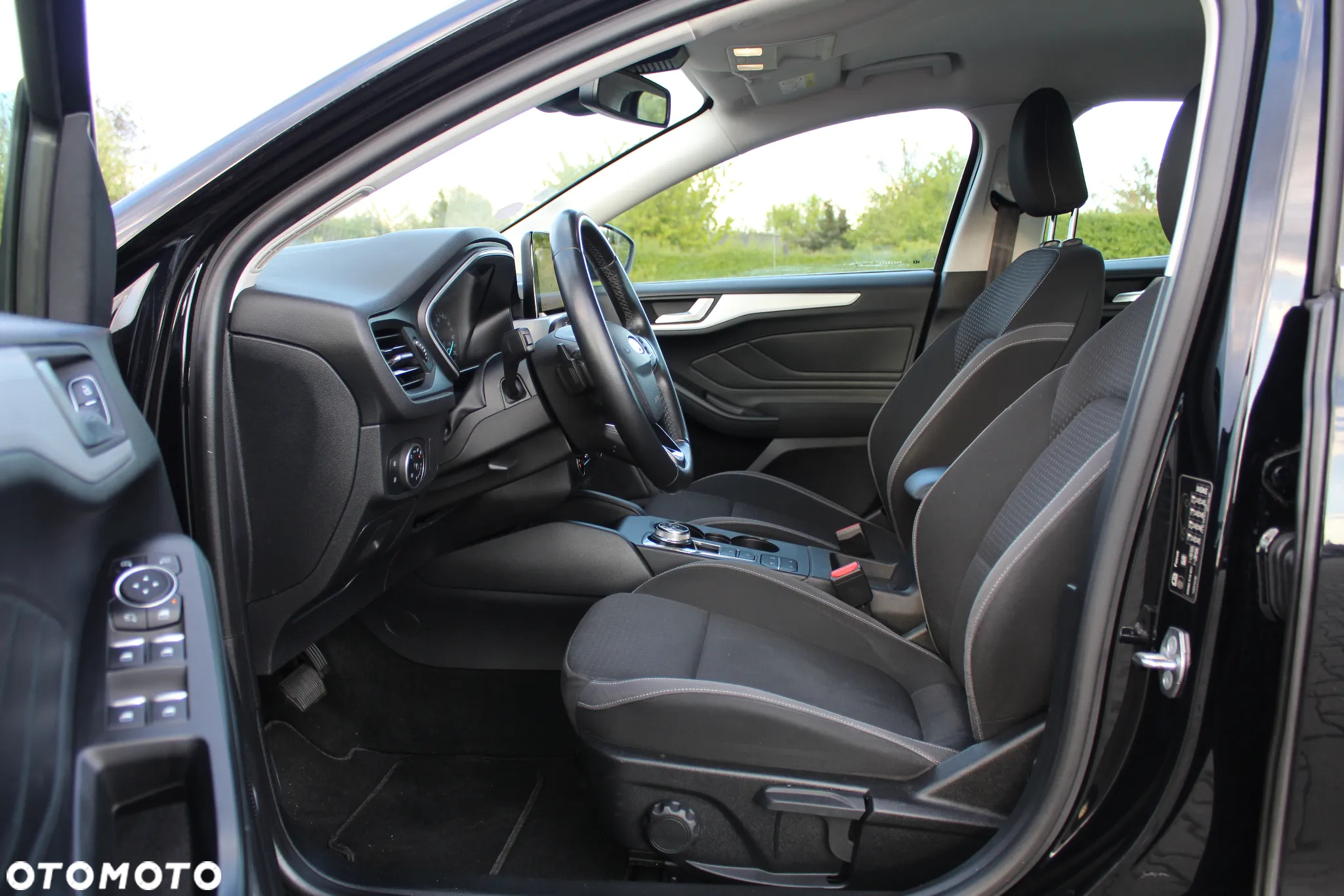 Ford Focus 1.0 EcoBoost Titanium - 18