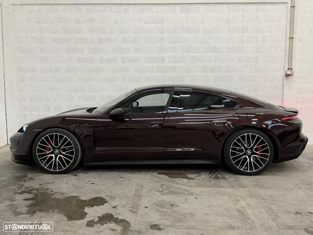 Porsche Taycan 4S - 9