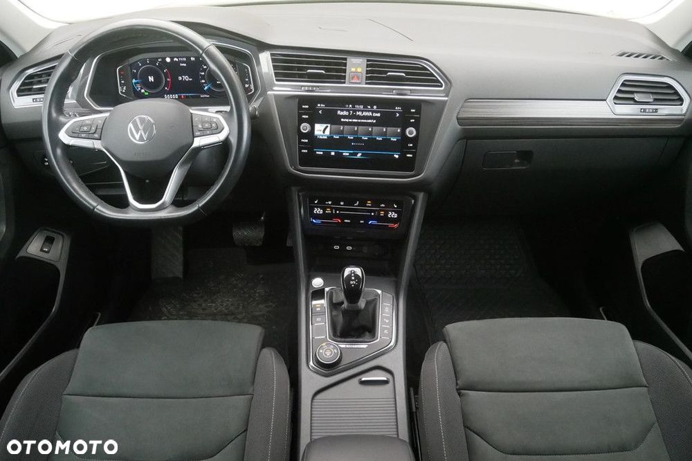 Volkswagen Tiguan Allspace 2.0 TSI 4Mot Elegance DSG - 8