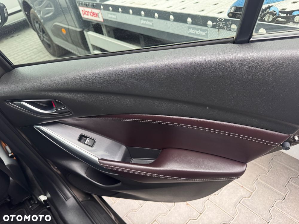 Mazda 6 SKYACTIV-D 175 i-ELOOP Sports-Line - 34