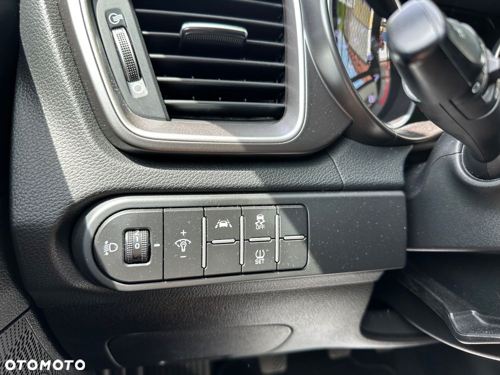 Kia Ceed 1.0 T-GDI M - 24
