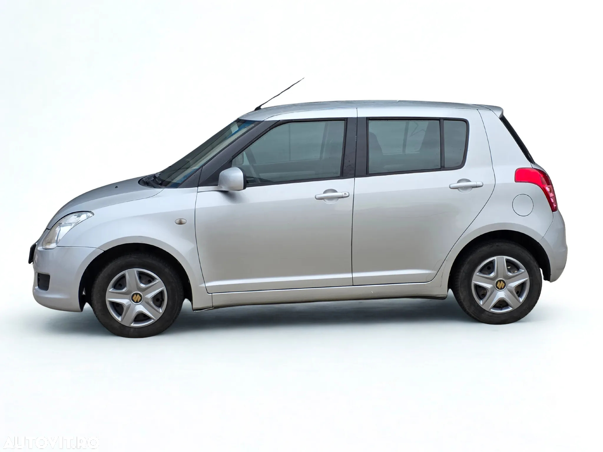 Suzuki Swift 1.3 GLX - 4