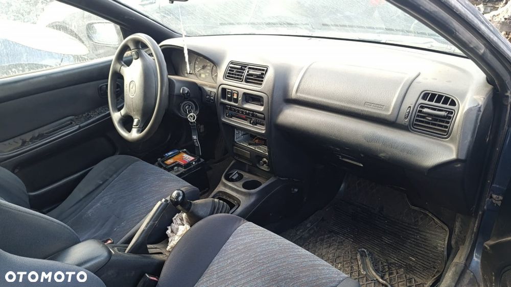 36166 Mazda 323F Silnik 1.5 16V Z5-DE 88 km lakier 12K - 3
