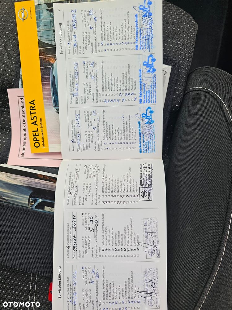 Opel Astra 2.0 CDTI Exklusiv - 17