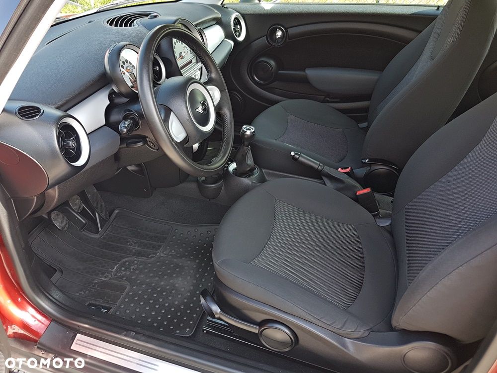 MINI ONE Standard - 13