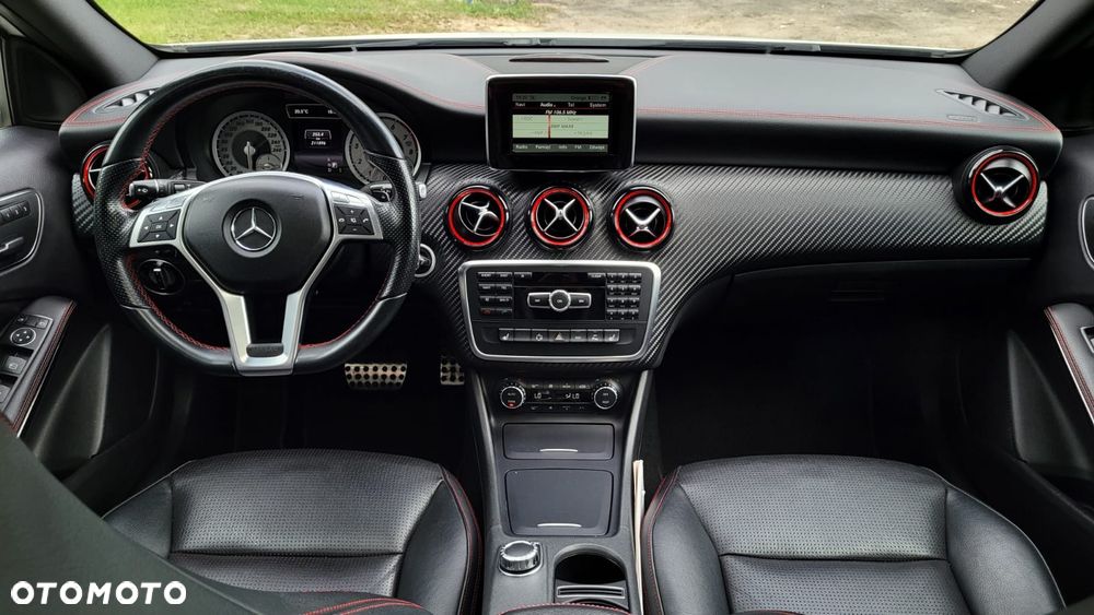 Mercedes-Benz Klasa A 250 (BlueEFFICIENCY) 7G-DCT AMG Sport - 31