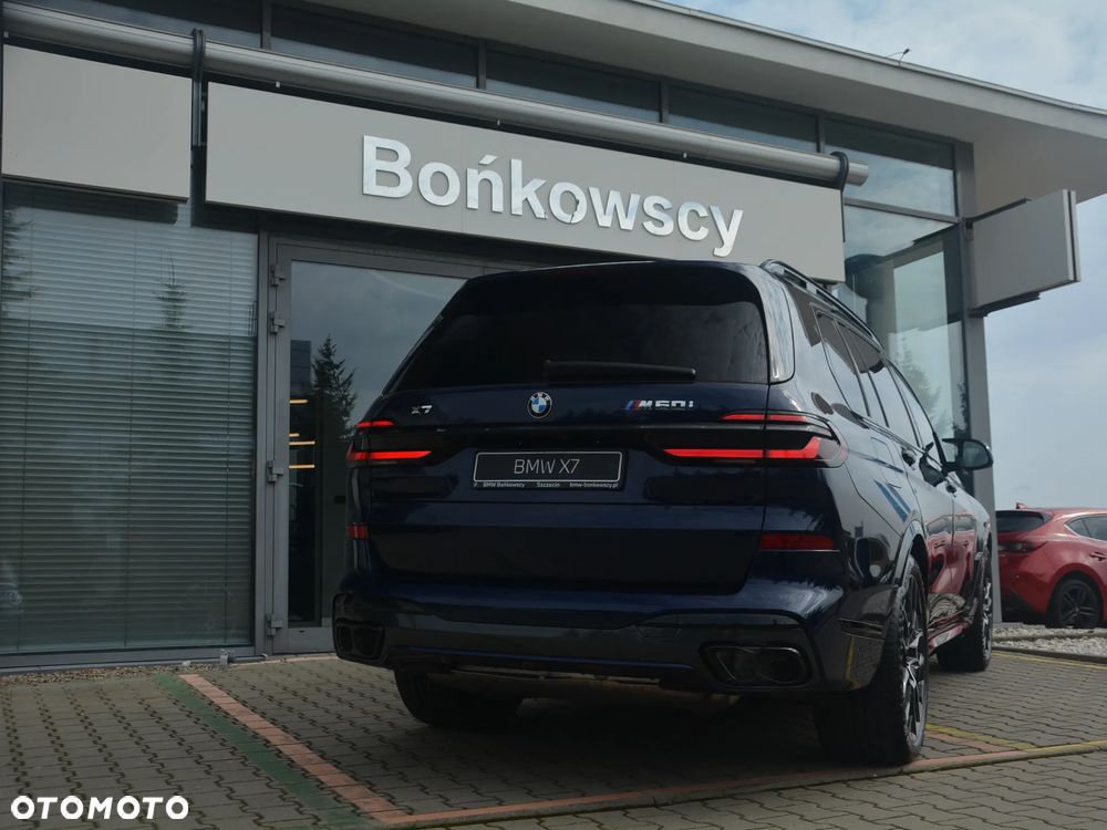 BMW X7 - 6