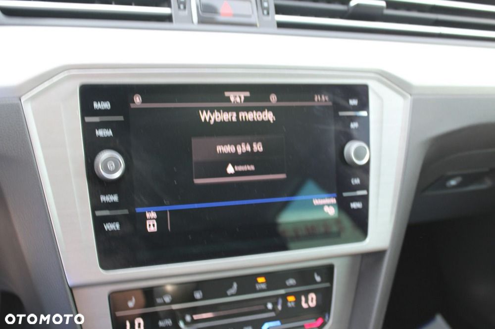 Volkswagen Passat - 29