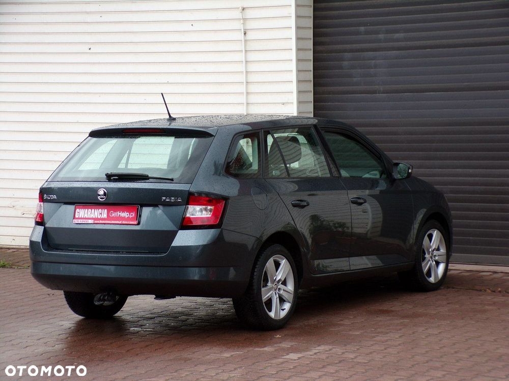Skoda Fabia 1.0 TSI Tour - 6