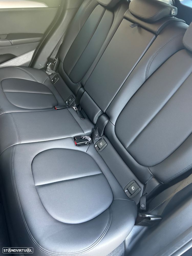 BMW X1 xDrive25e xLine - 13