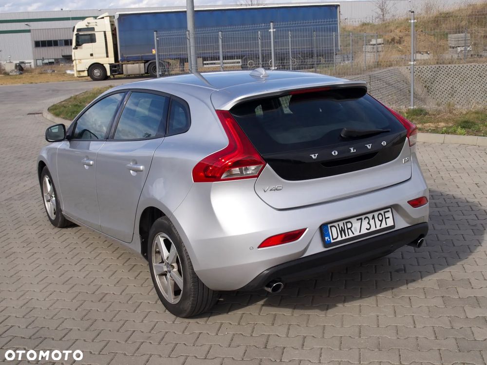 Volvo V40 - 5