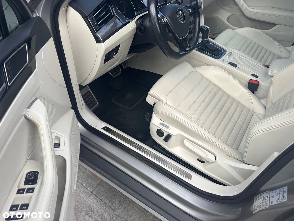 Volkswagen Passat Alltrack 2.0 TSI BMT 4Mot DSG - 7