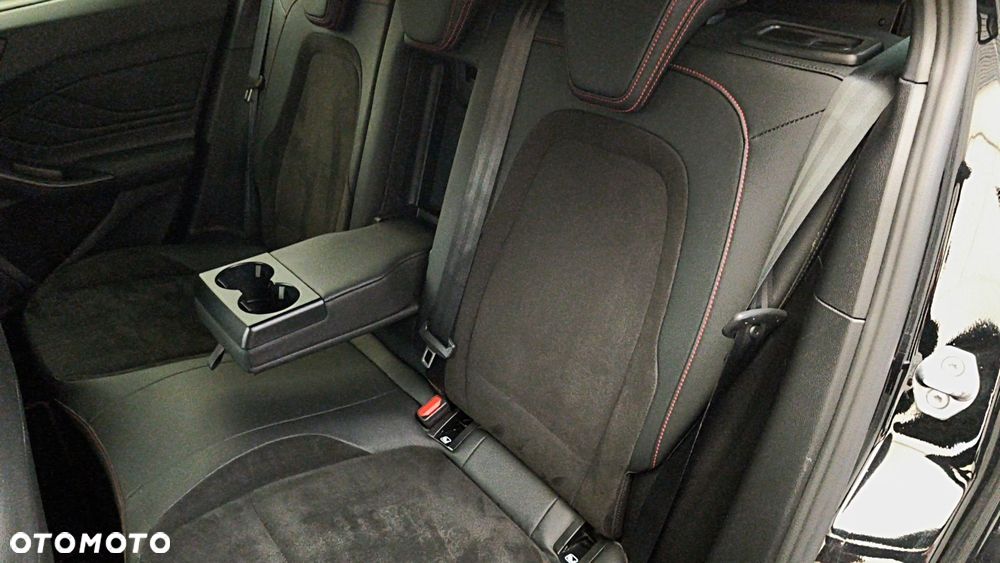 Ford Focus 2.3 EcoBoost ST X - 13