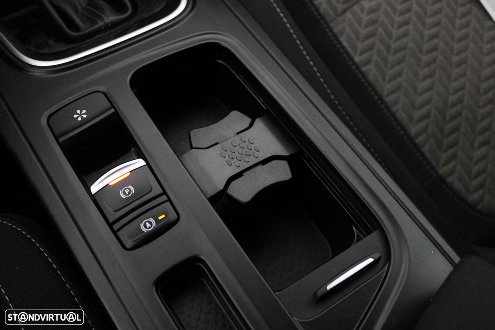 Renault Mégane Sport Tourer 1.6 E-Tech Plug-In Limited - 28