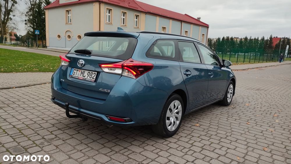 Toyota Auris 1.33 Dual-VVT-i Comfort - 6