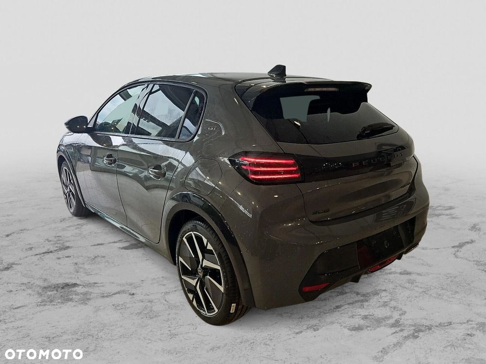 Peugeot 208 - 4